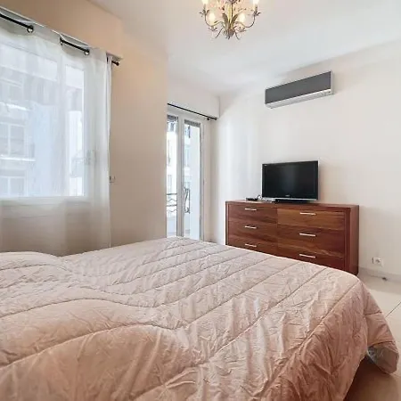 Apartment Croisette Martinez 1 Bedroom 241 By Interhome *